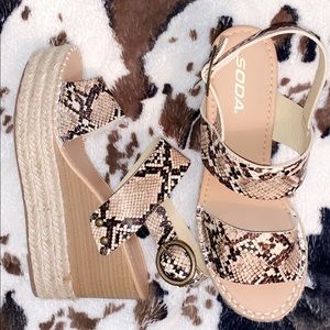 Snakeskin wedges